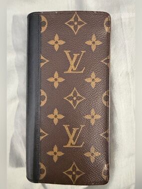Authentic Louis Vuitton Monogram Macassar Brazza Wallet